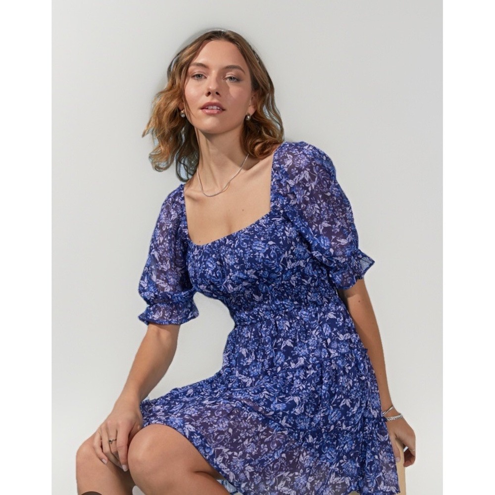 Blue Rain Francesca's Blue Floral Mini Dress Women's Size XS Smocked Square Neck